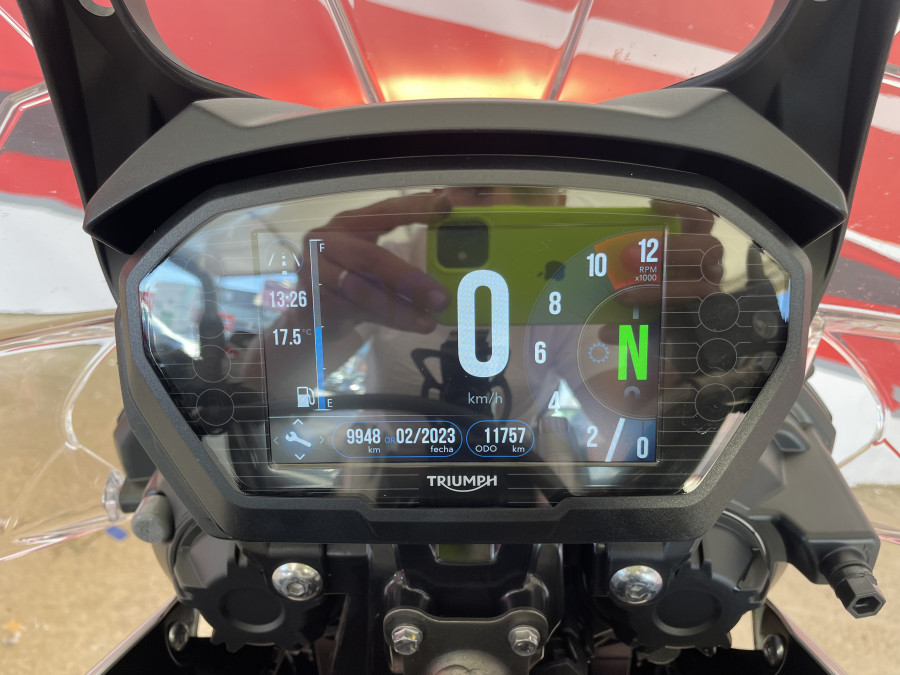 Imagen de Triumph TIGER 800 