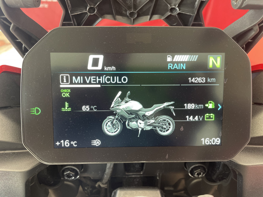 Imagen de BMW F 900 XR