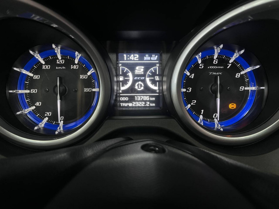 Imagen de Yamaha TMAX 530 DX