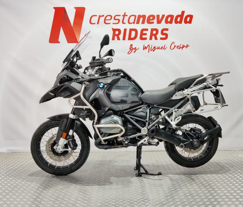 BMW R 1200 GS ADVENTURE TRIPLE BLACK 2017 72.311 km 125 CV Gasolina Manual Crestanevada