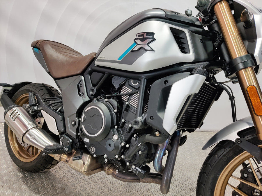 Imagen de CFMOTO 700CL-X