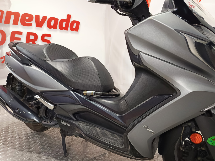 Imagen de Kymco SUPER DINK 350