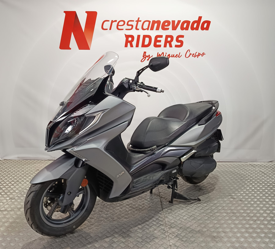 Imagen de Kymco SUPER DINK 350