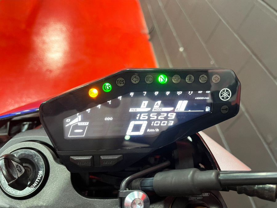 Imagen de Yamaha MT 09 SP