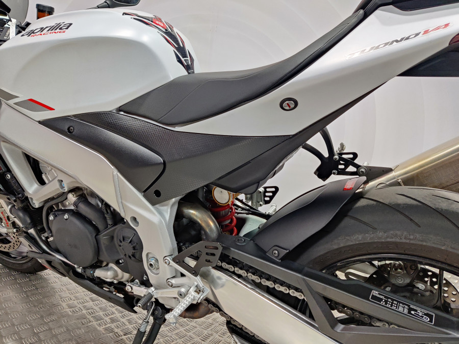 Imagen de Aprilia TUONO V4 1100