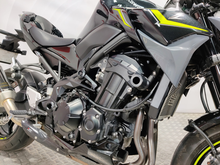 Imagen de KAWASAKI Z 900 PERFORMANCE A2