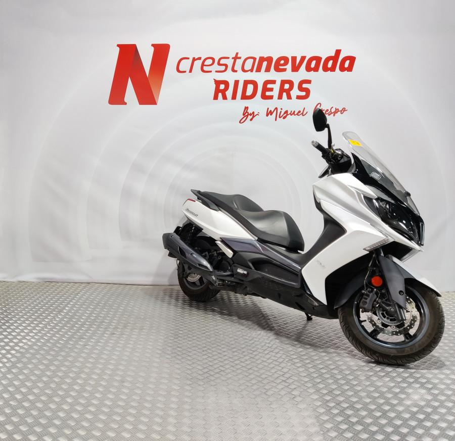 Imagen de Kymco SUPER DINK 350