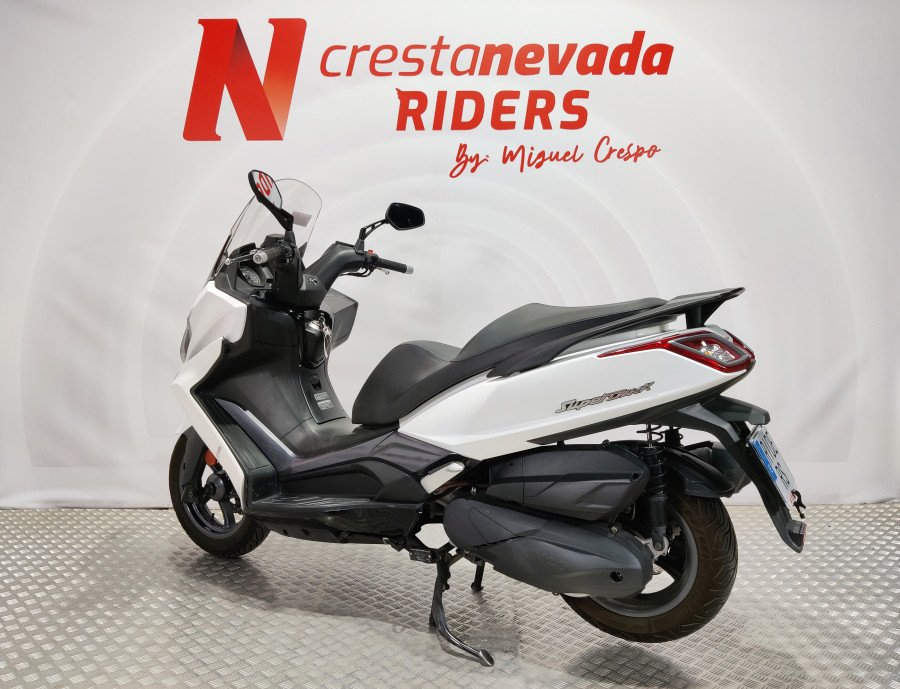 Imagen de Kymco SUPER DINK 350