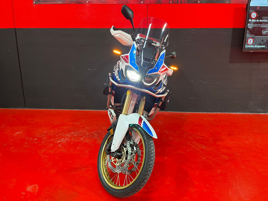 Imagen de Honda CRF1000L DCT AFRICA TWIN