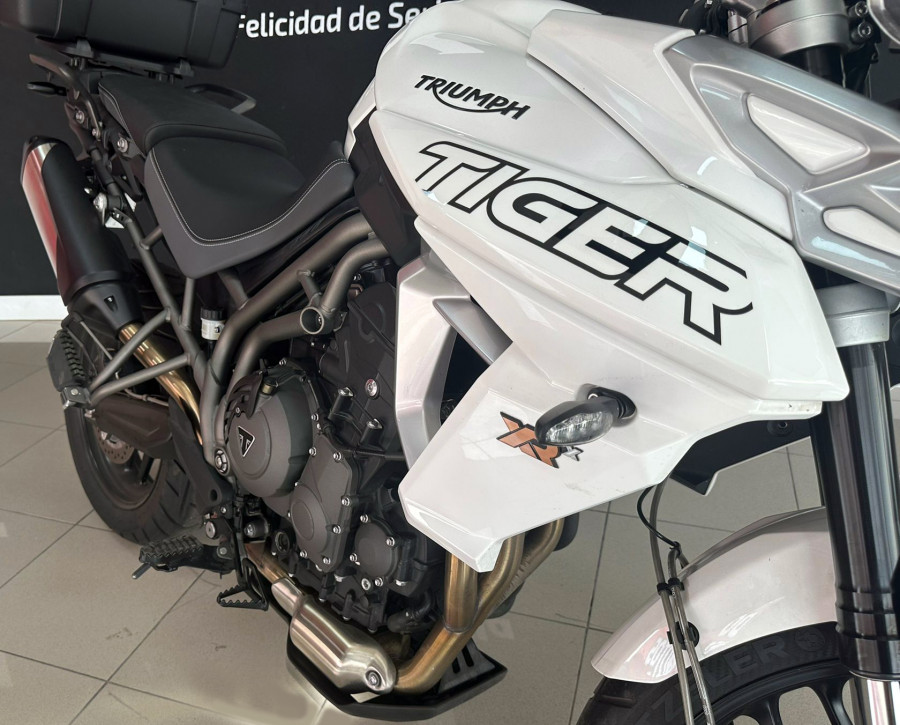 Imagen de Triumph TIGER 800 XRX