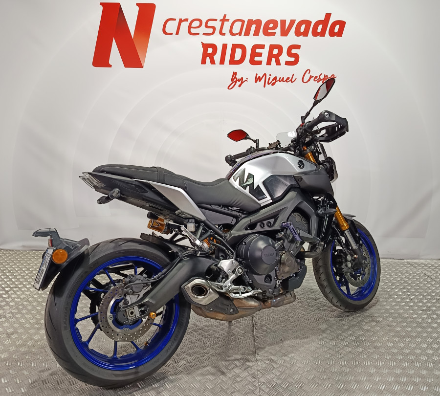 Imagen de Yamaha MT 09 SP 