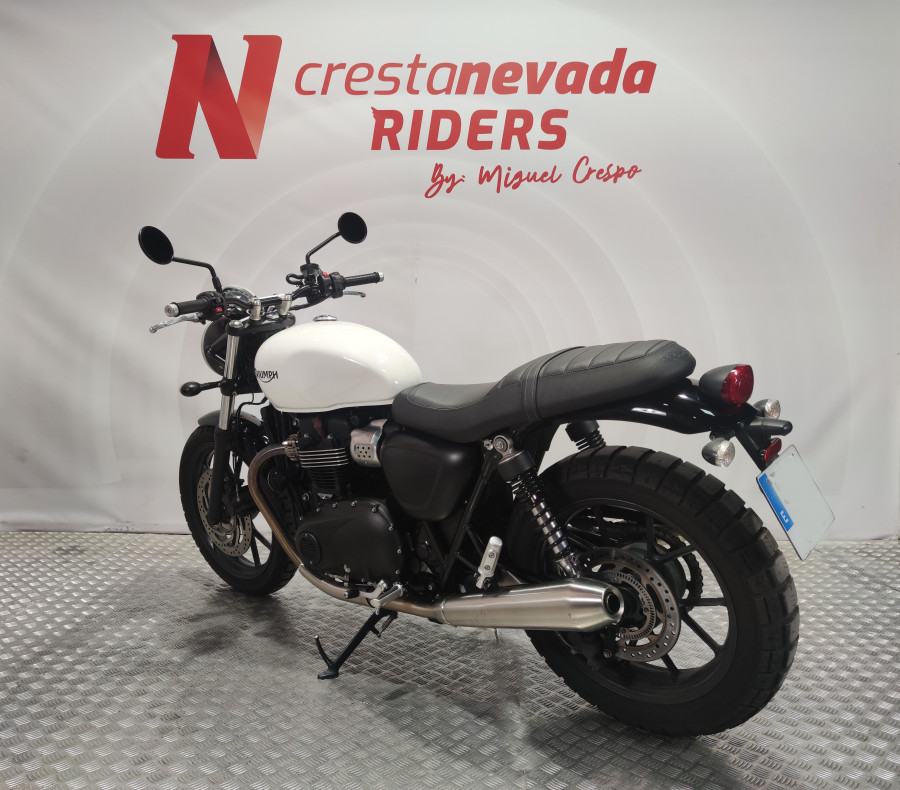 Imagen de Triumph Street Twin A2