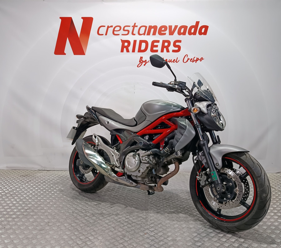 Imagen de Suzuki GLADIUS 650