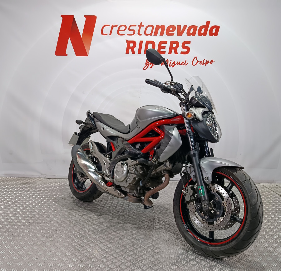 Imagen de Suzuki GLADIUS 650