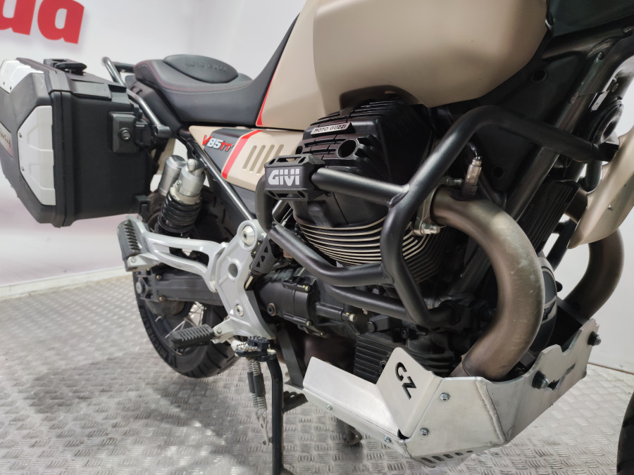 Imagen de Moto Guzzi V 85 TRAVEL