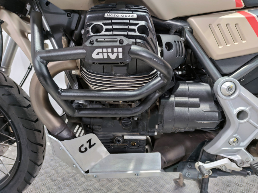 Imagen de Moto Guzzi V 85 TRAVEL