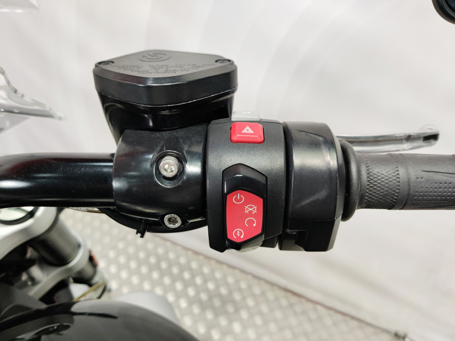 Imagen de Triumph Rocket 3 GT