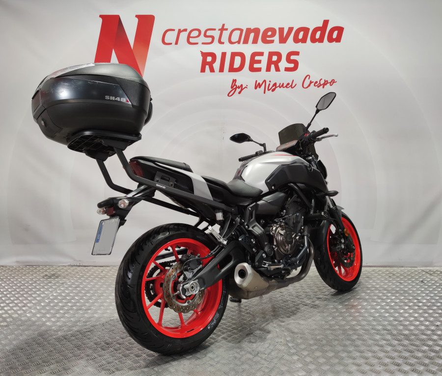 Imagen de Yamaha MT 07 A2