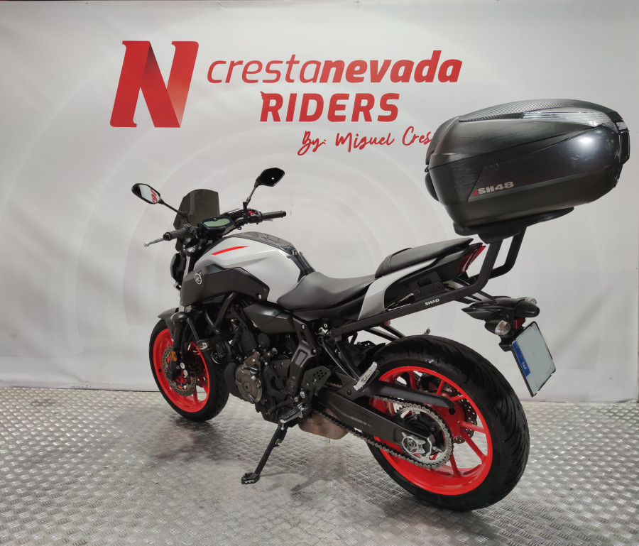 Imagen de Yamaha MT 07 A2