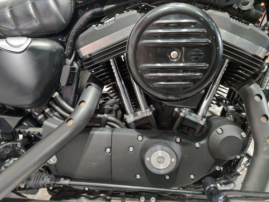 Imagen de Harley Davidson XL883N SPORTSTER IRON