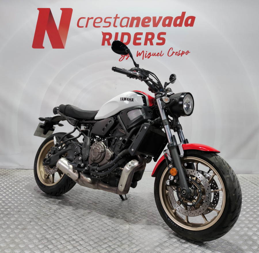 Imagen de Yamaha XSR 700