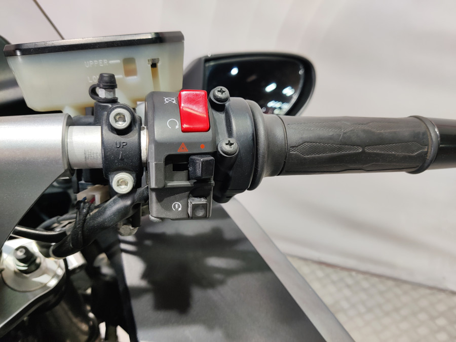 Imagen de KAWASAKI GTR 1400