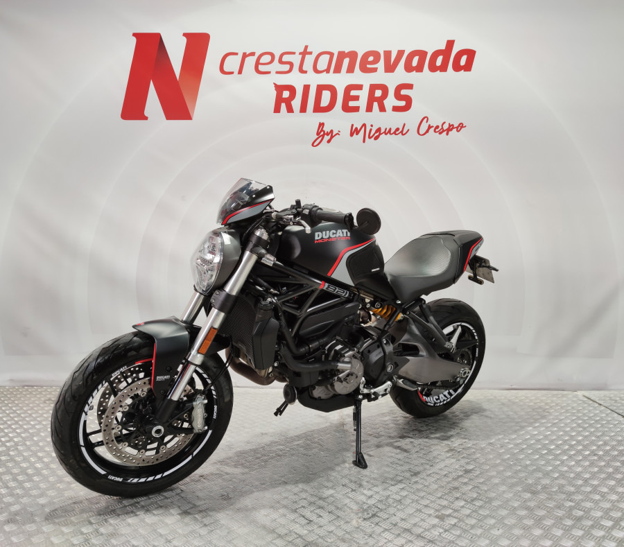 Imagen de Ducati Monster 821 A2