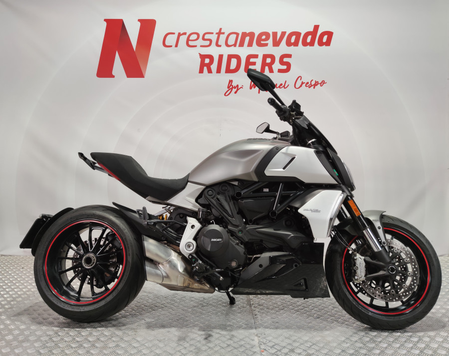 Imagen de Ducati Diavel 1260