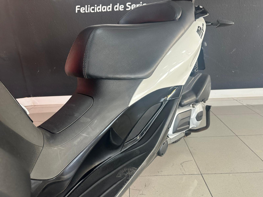 Imagen de Piaggio MP3 YOURBAN 300 LT