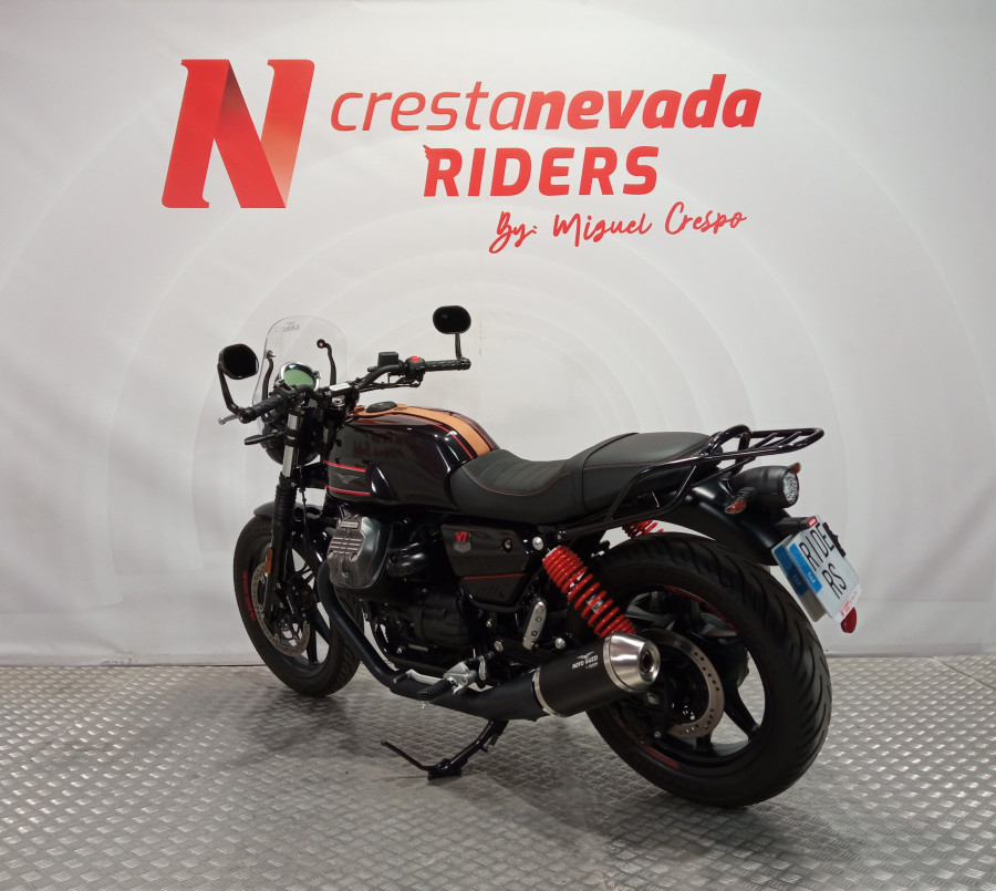 Imagen de Moto Guzzi V7 STONE