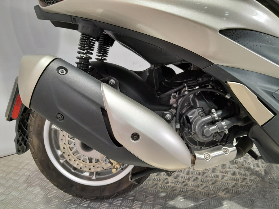 Imagen de Piaggio BEVERLY 300 HPE