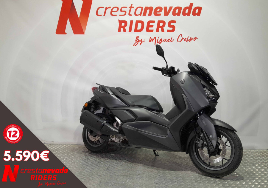 Yamaha Xmax 300