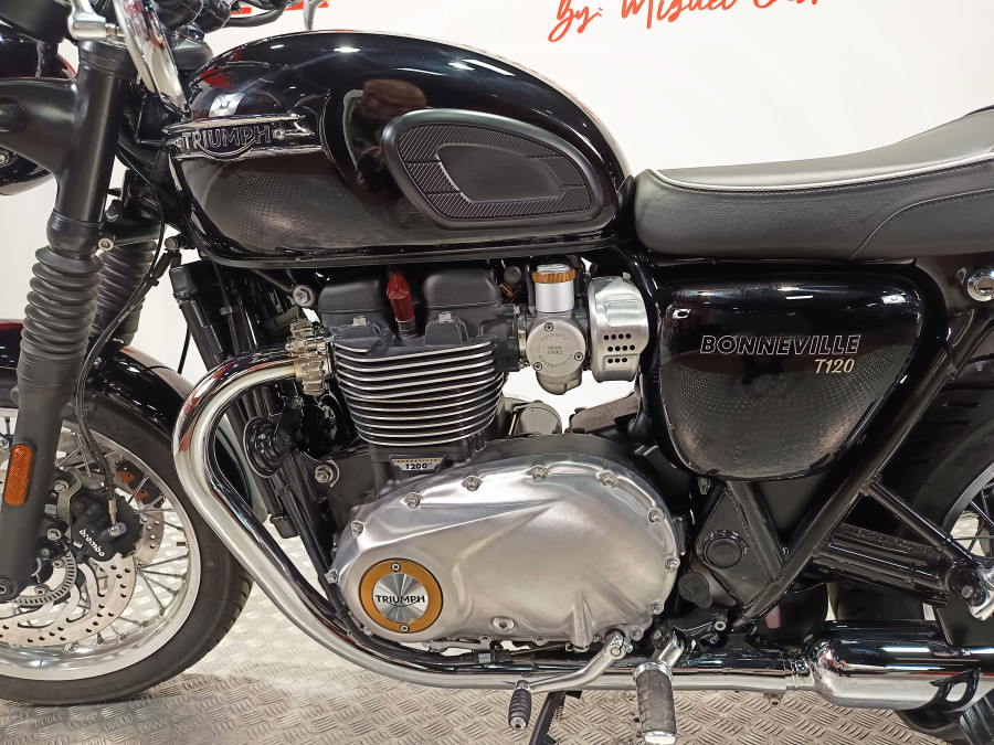 Imagen de Triumph BONNEVILLE T120