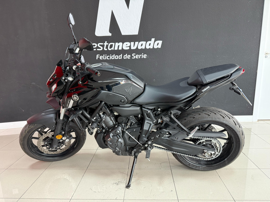 Imagen de Yamaha MT 07 A2