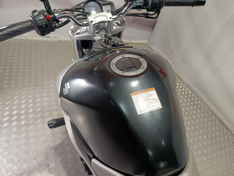 Imagen de Suzuki GSR 600