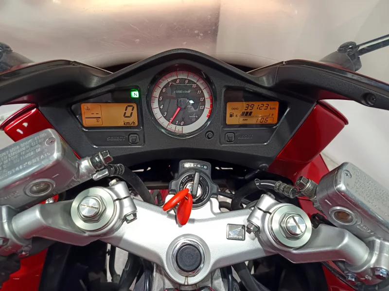 Imagen de Honda VFR 800