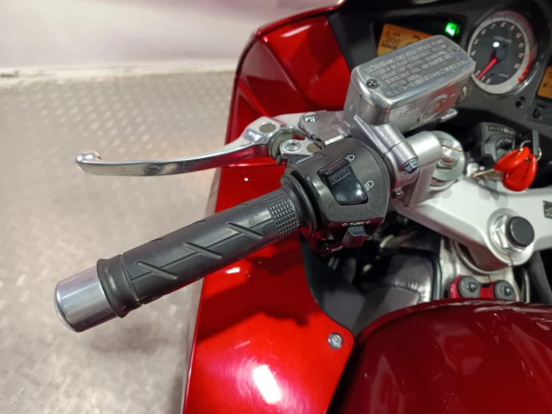 Imagen de Honda VFR 800