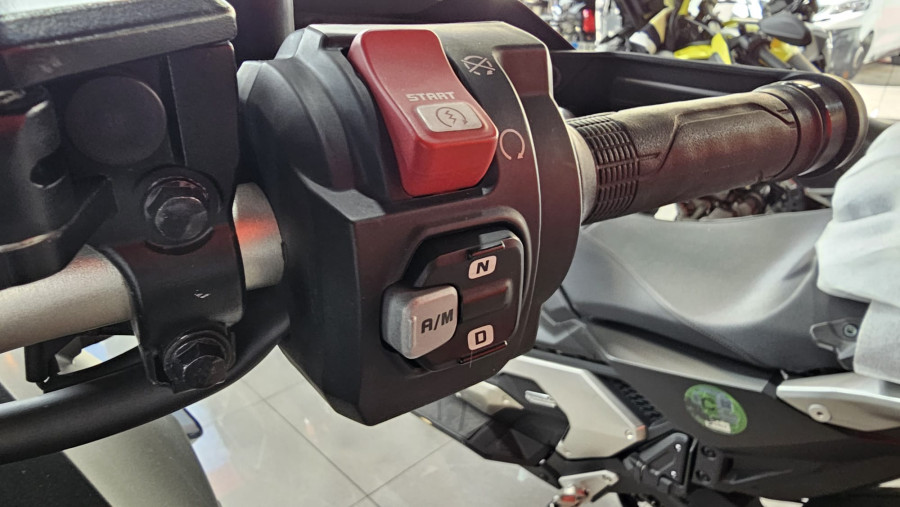 Imagen de Honda X ADV 750