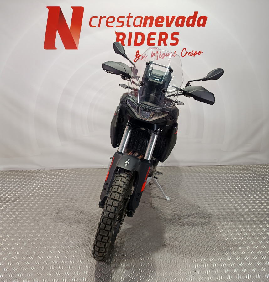 Imagen de Aprilia Tuareg 660