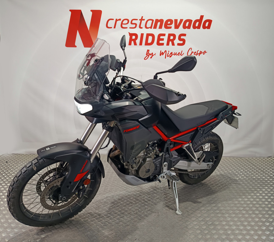 Imagen de Aprilia Tuareg 660