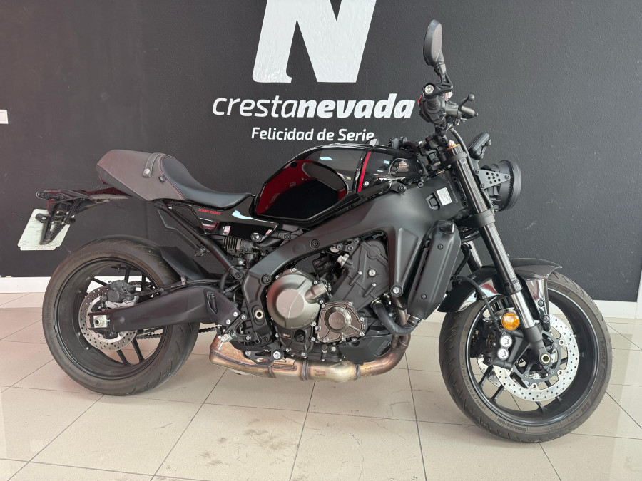 Imagen de Yamaha XSR 900 A2