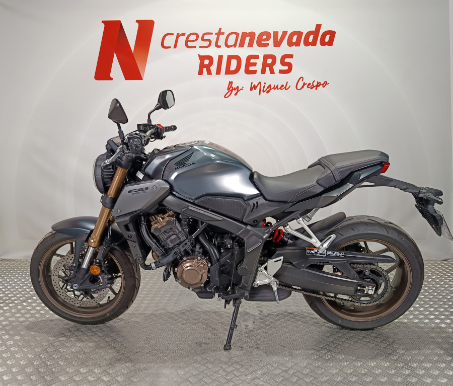 Imagen de Honda CB 650 R A2