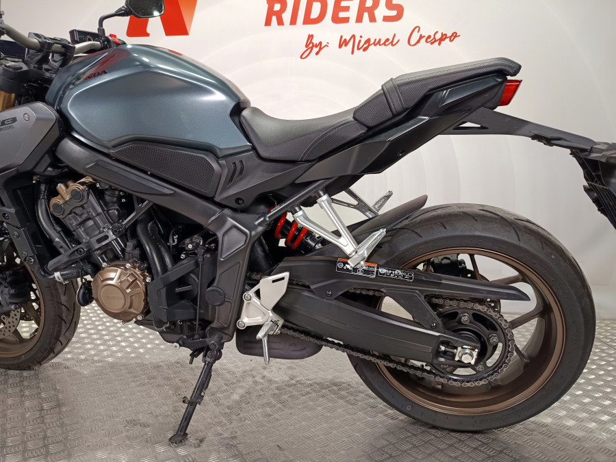 Imagen de Honda CB 650 R A2
