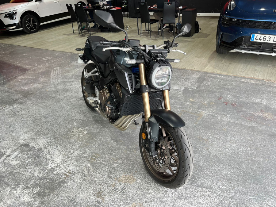 Imagen de Honda CB 650 R A2