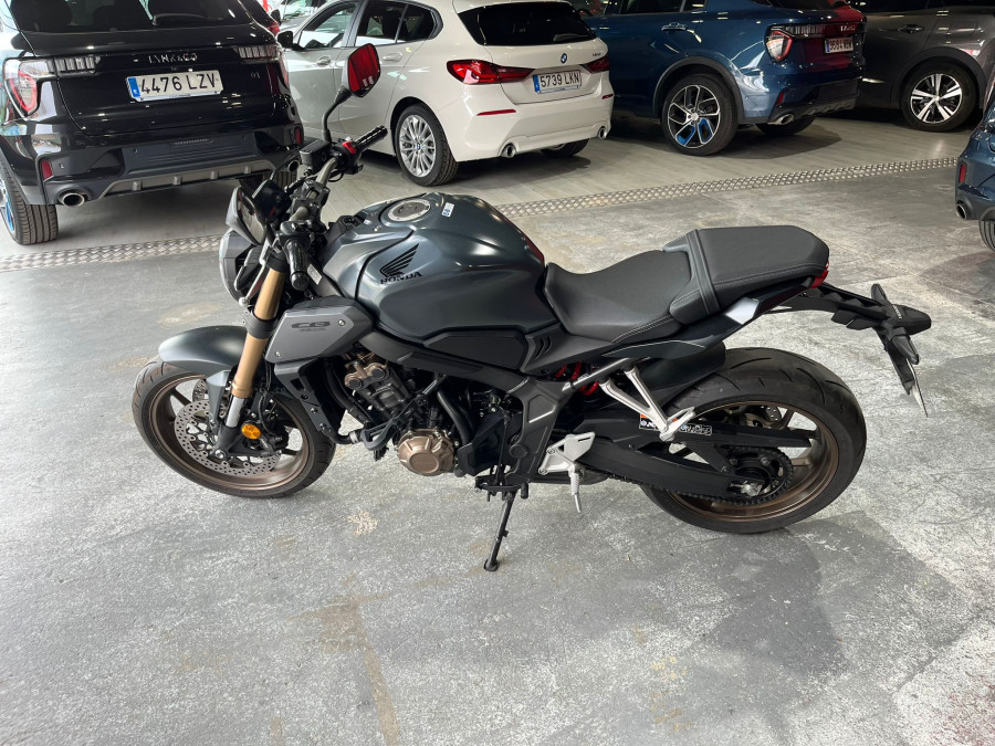 Imagen de Honda CB 650 R A2