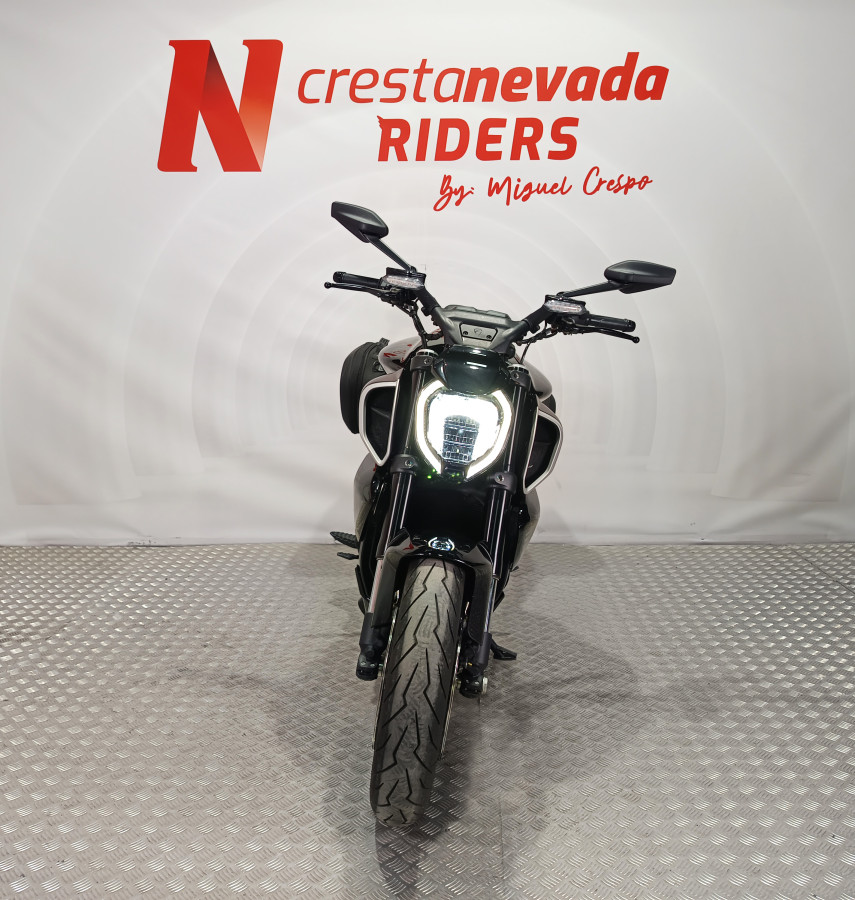 Imagen de Ducati Diavel V4