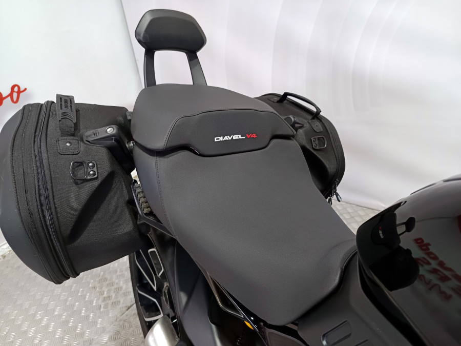 Imagen de Ducati Diavel V4
