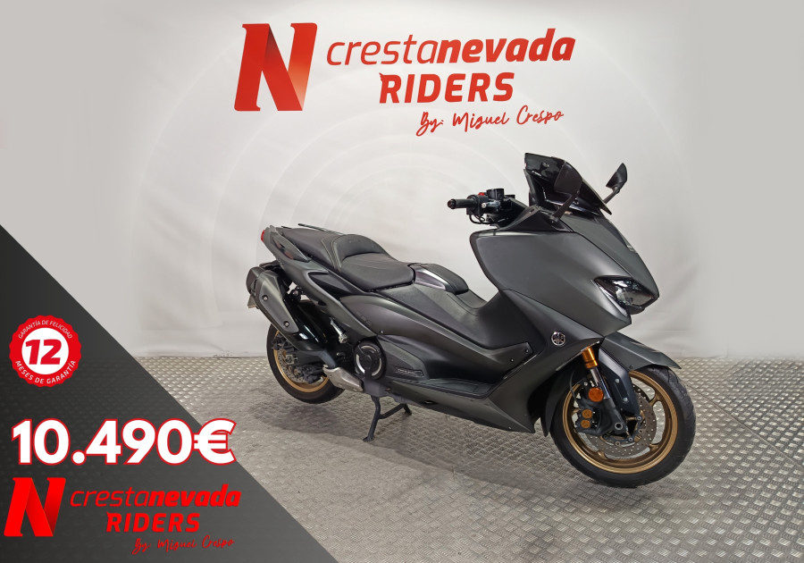 Yamaha Tmax 560