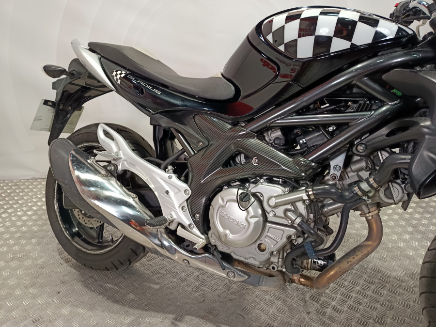 Imagen de Suzuki GLADIUS 650
