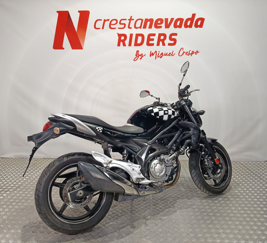 Imagen de Suzuki GLADIUS 650